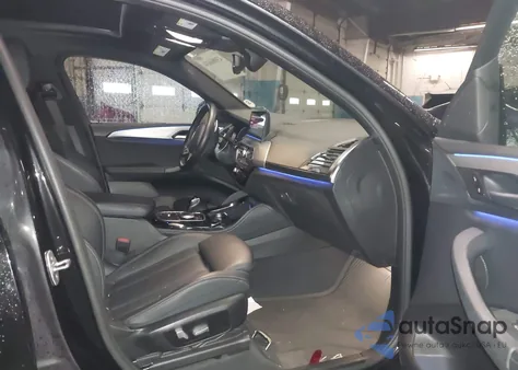 2022 BMW X4 xDrive30I z USA, uszkodzony, nr VIN 5UX33DT07N9K46066